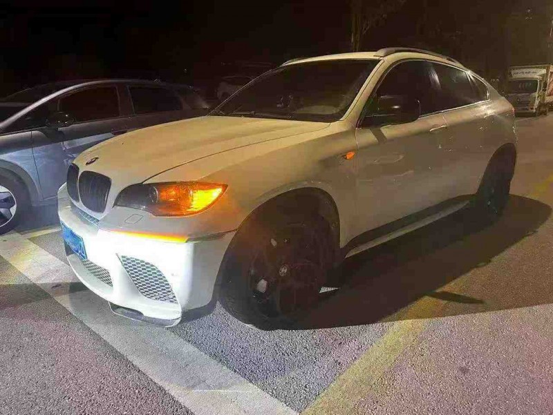 延安09年宝马X62