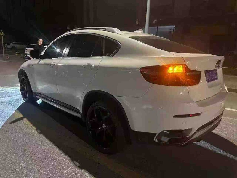 延安09年宝马X67