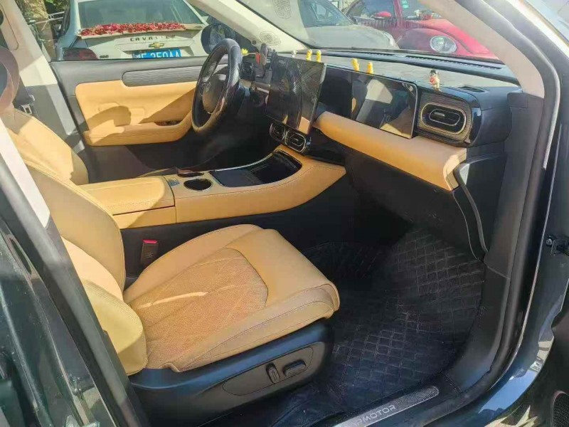 衡阳24年零跑汽车C116