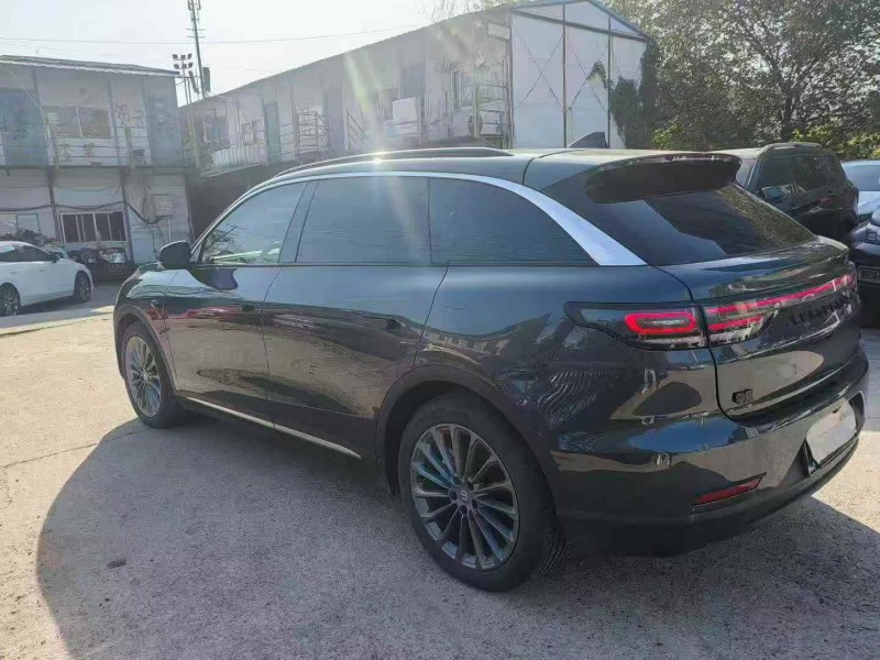 衡阳24年零跑汽车C118