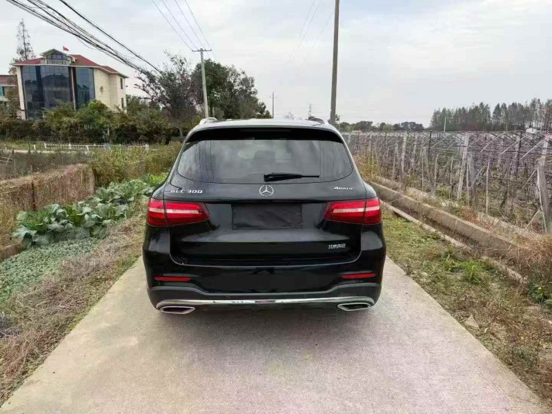 温州17年奔驰GLC9