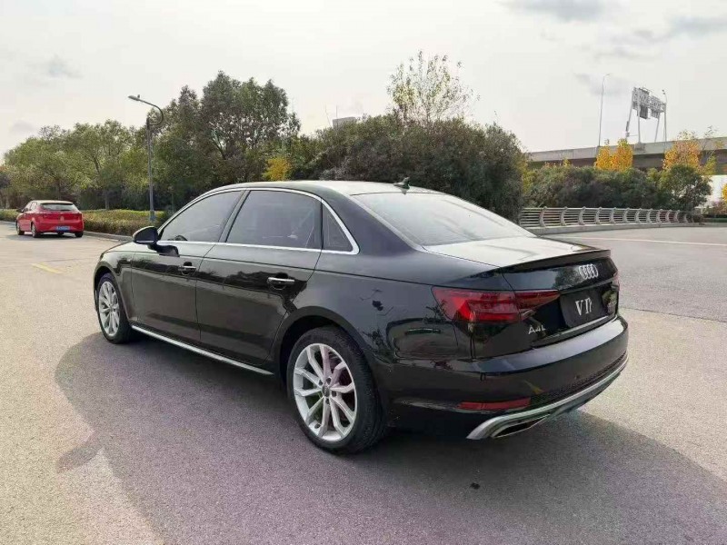 常州19年奥迪A4L7