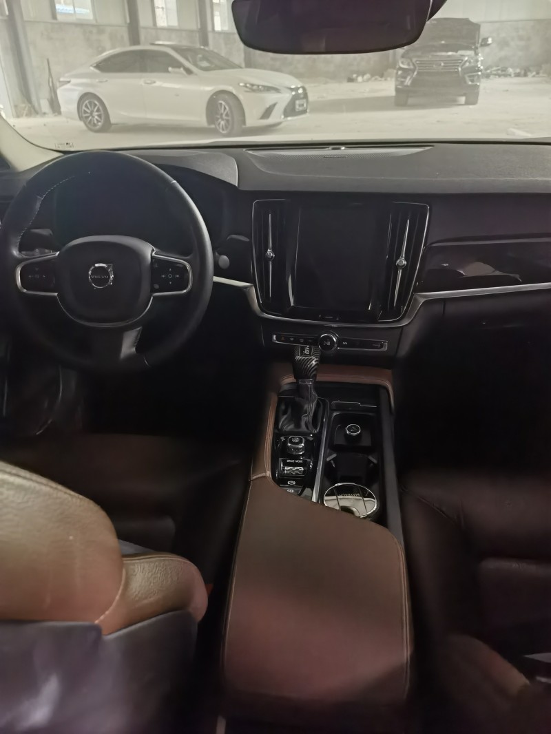 枣庄17年沃尔沃S906