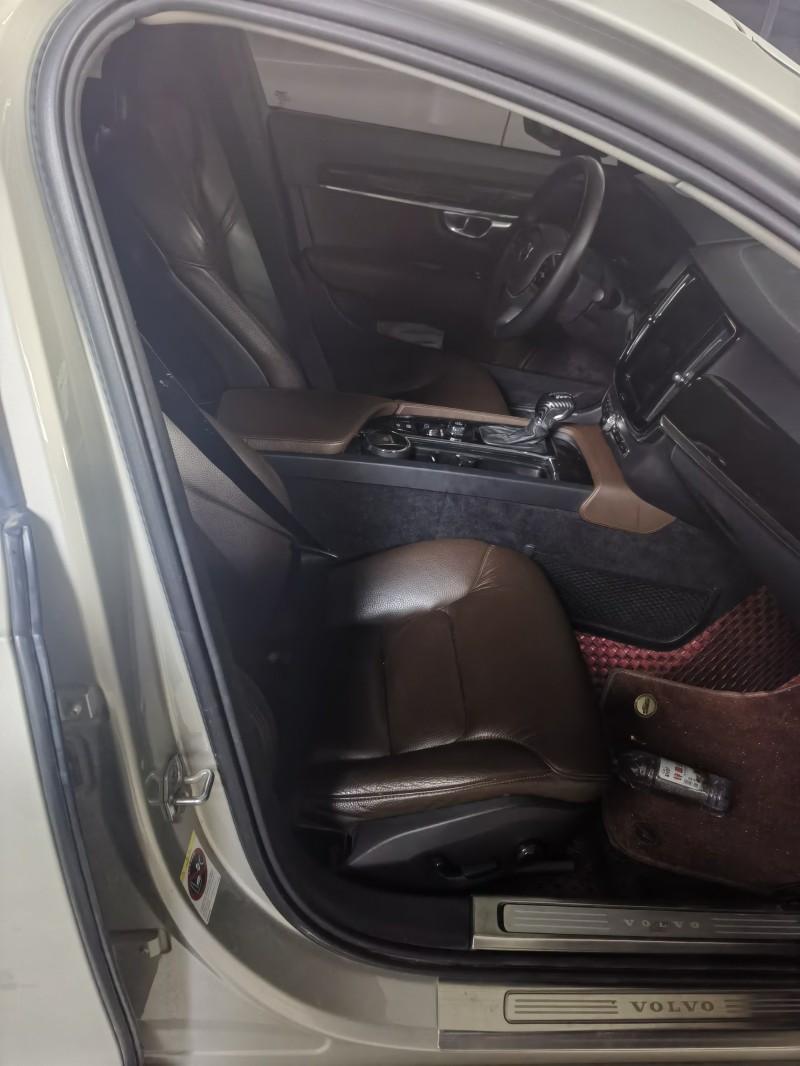 枣庄17年沃尔沃S907