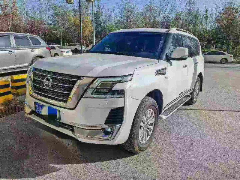 渭南17年日产途乐2