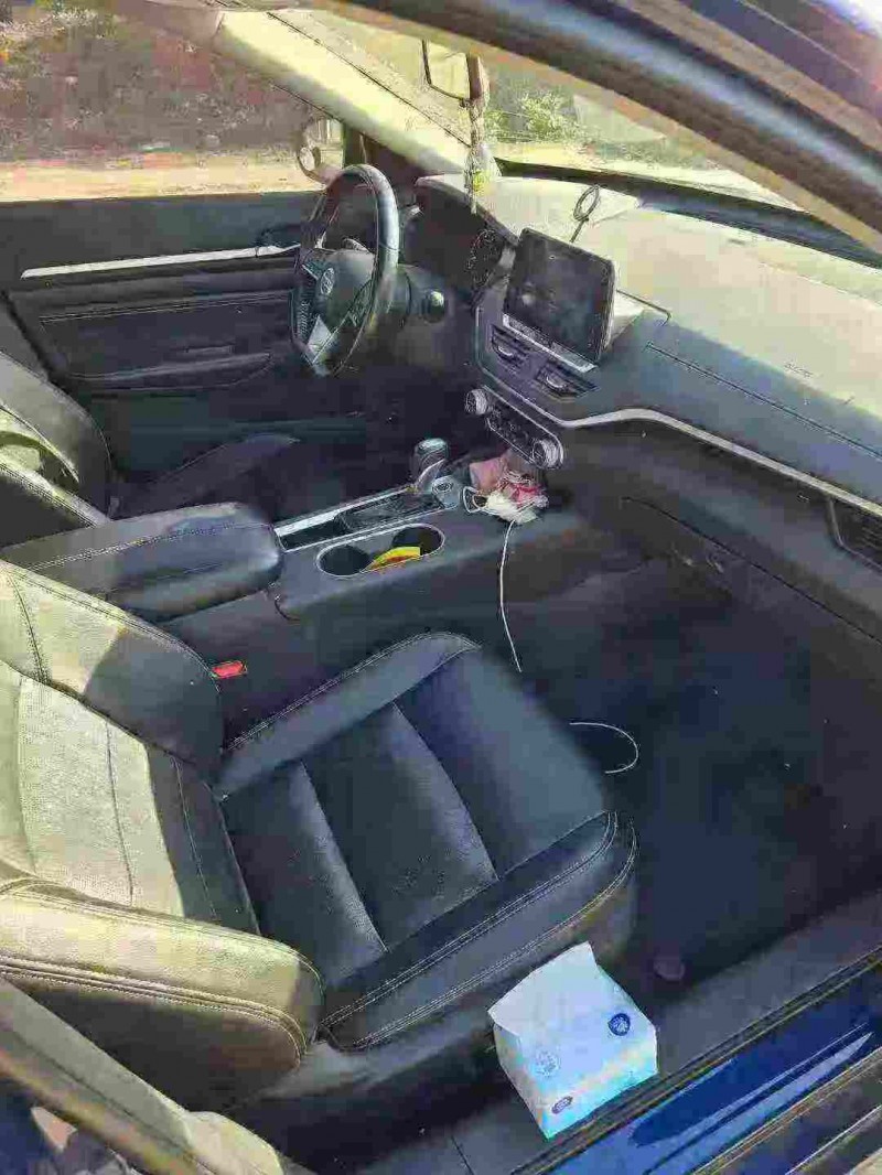 无锡20年日产天籁6