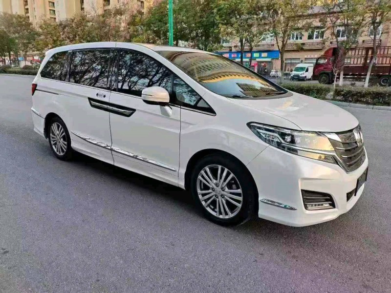 苏州19年本田艾力绅2