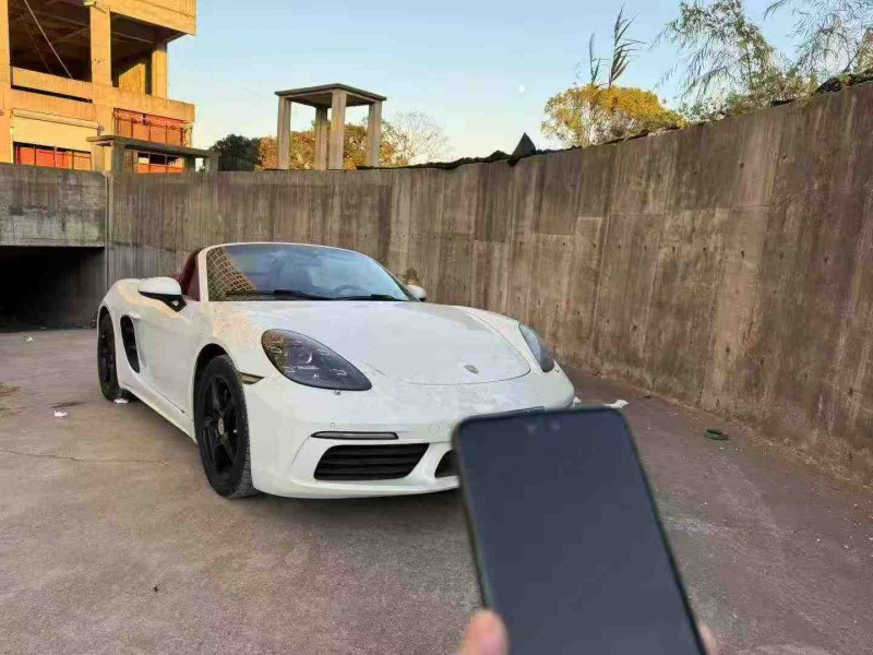 南通16年保时捷7182