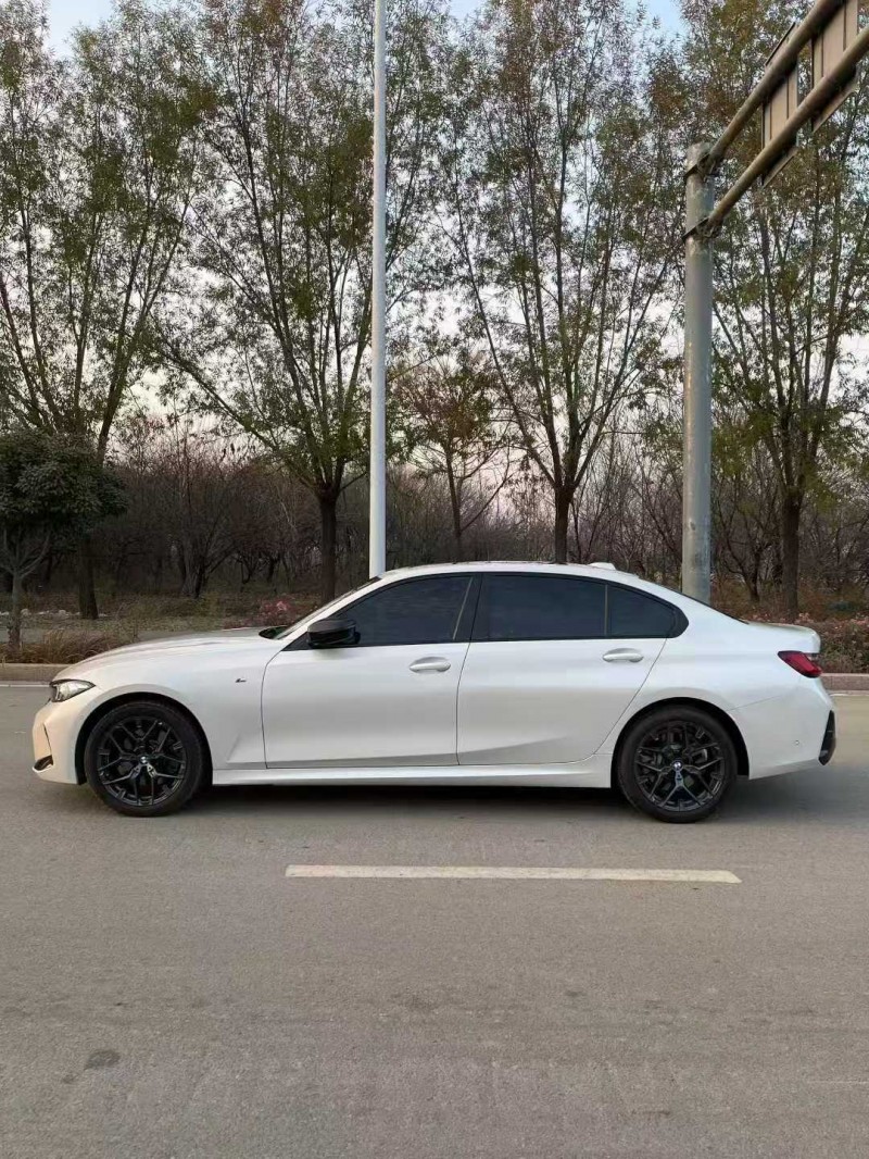 东营25年宝马3系8