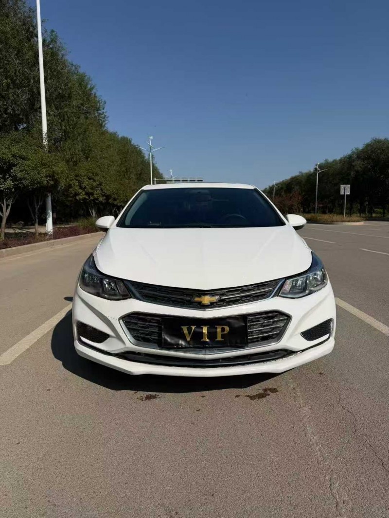 东营17年雪佛兰科鲁兹1