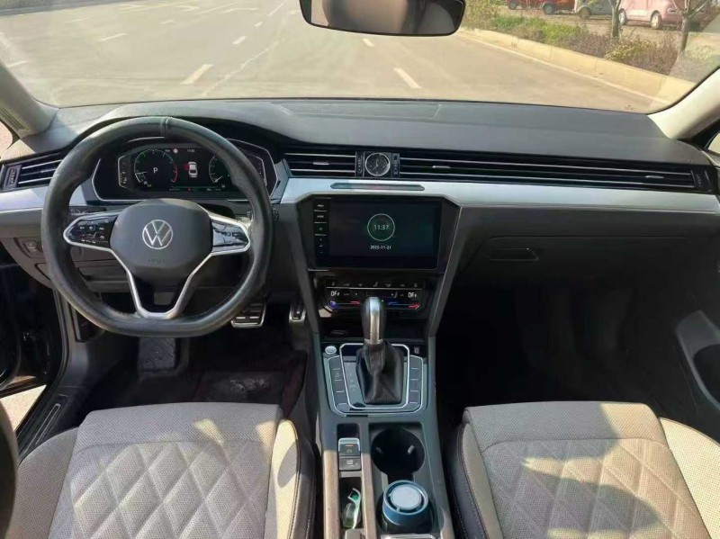 枣庄23年大众迈腾5