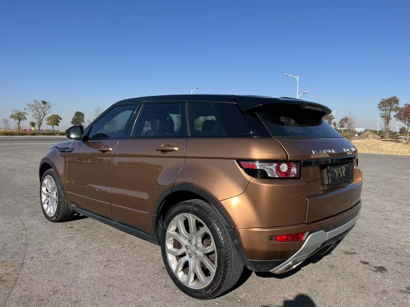 盐城15年路虎极光9