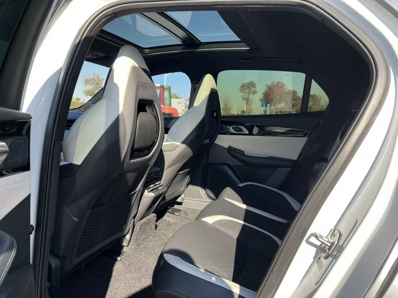 盐城23年领克035