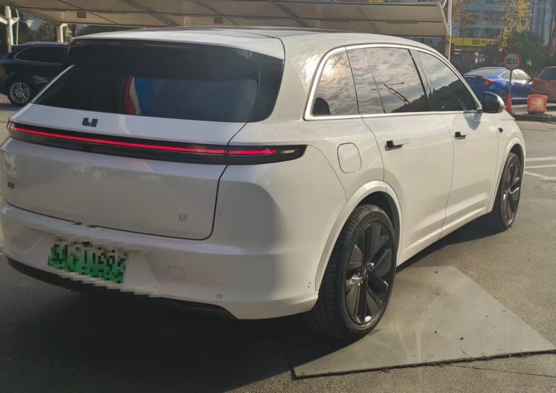 南昌23年理想L77