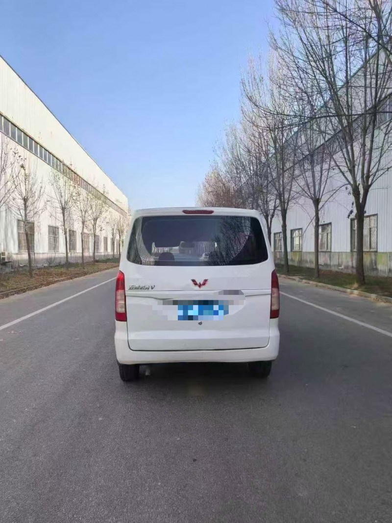 菏泽22年五菱汽车宏光9