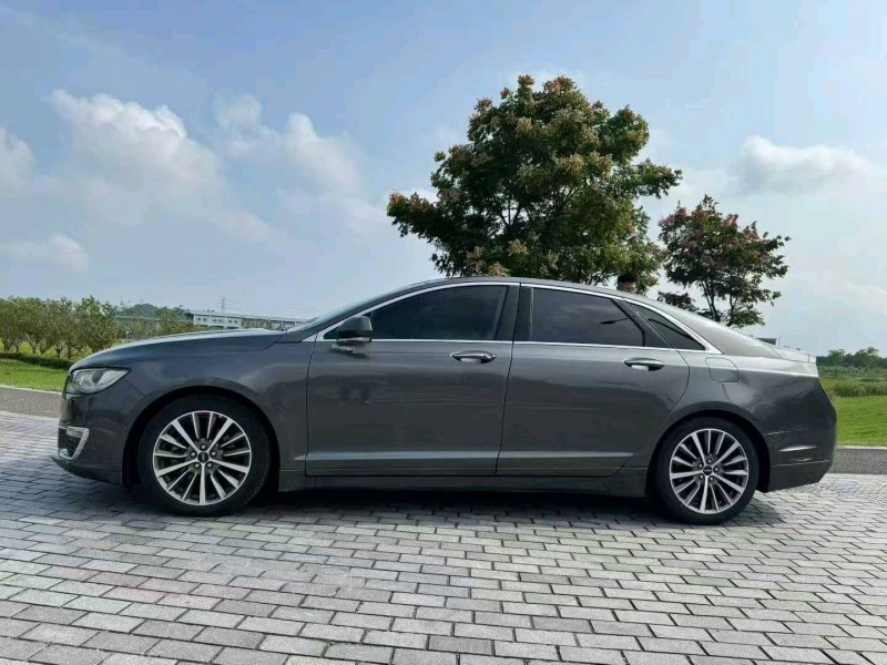枣庄17年林肯MKZ3