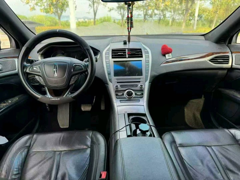枣庄17年林肯MKZ5