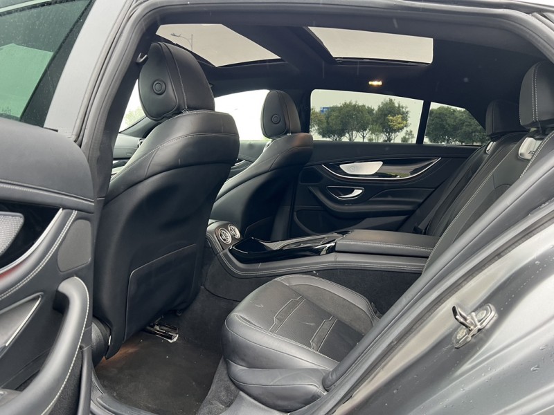 盐城22年奔驰AMG5