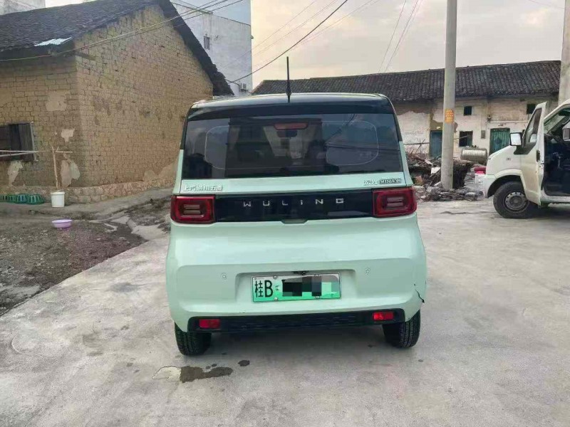 柳州22年五菱汽车MINIEV马卡龙5