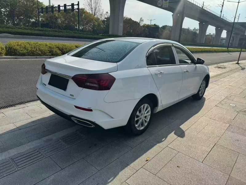 杭州21年吉利帝豪4