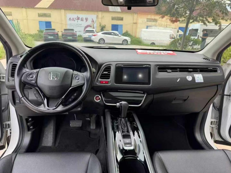 徐州19年本田缤智8