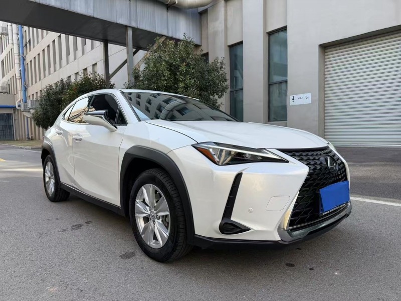 徐州23年雷克萨斯UX2