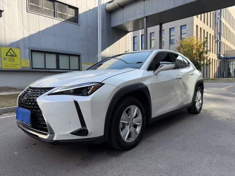 徐州23年雷克萨斯UX3