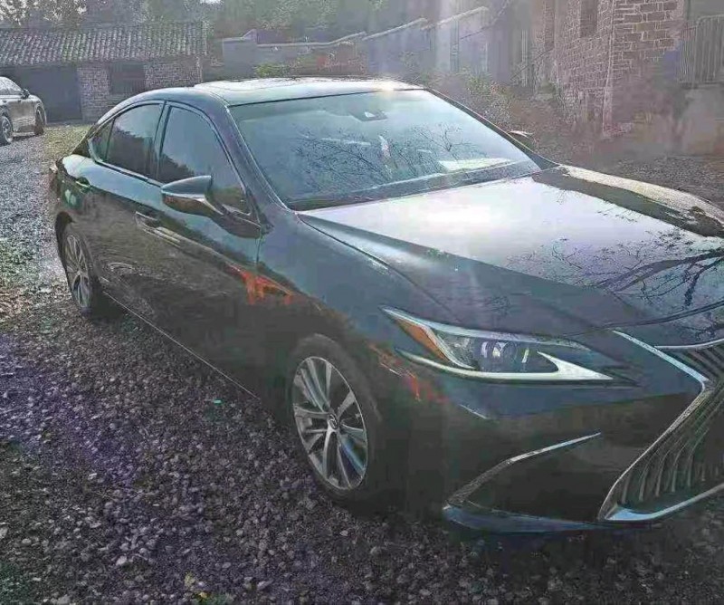 九江20年雷克萨斯ES2