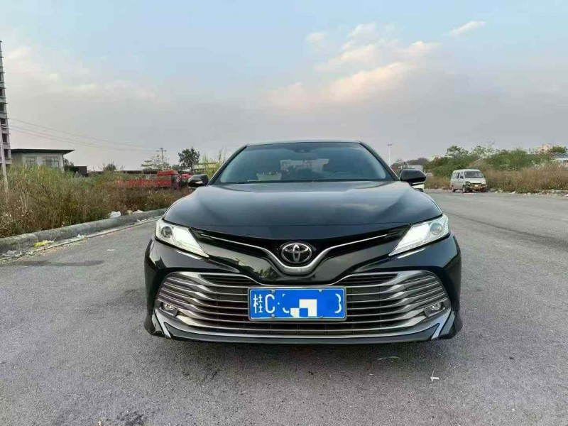 柳州19年丰田凯美瑞1