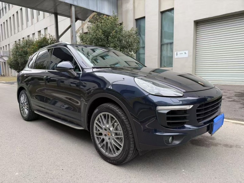 徐州15年保时捷卡宴2