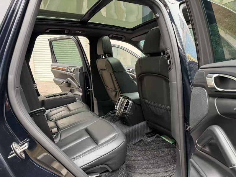 徐州15年保时捷卡宴4