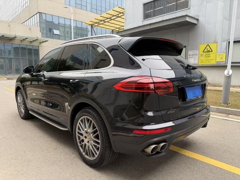 徐州15年保时捷卡宴7