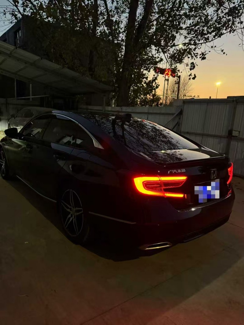 洛阳22年本田雅阁8