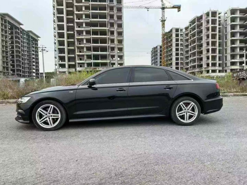 南宁18年奥迪A6L7