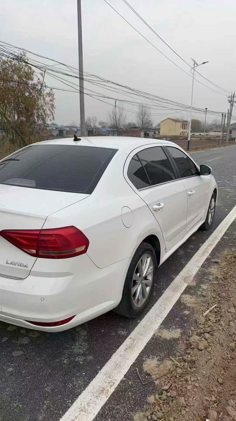 菏泽19年大众朗逸8