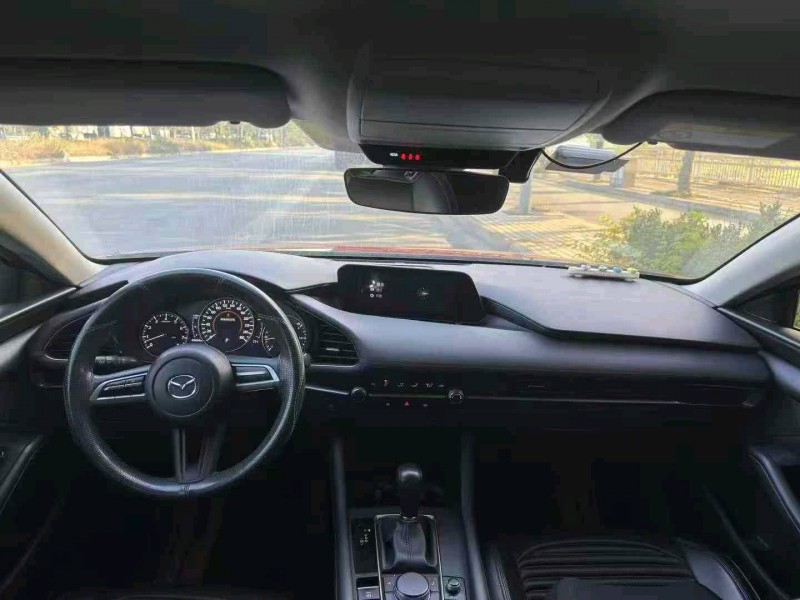 柳州22年马自达昂克赛拉8