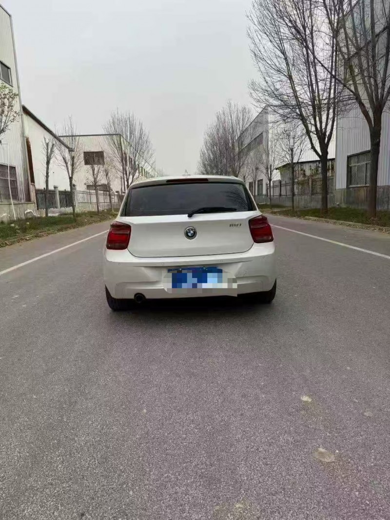 菏泽15年宝马1系9