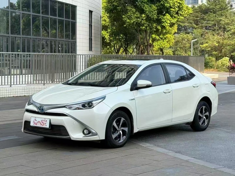 佛山17年丰田雷凌2