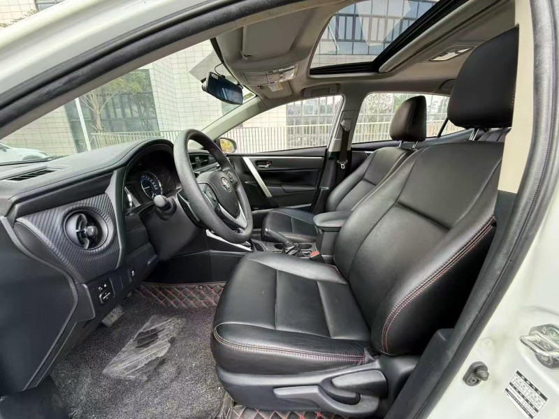 佛山17年丰田雷凌4