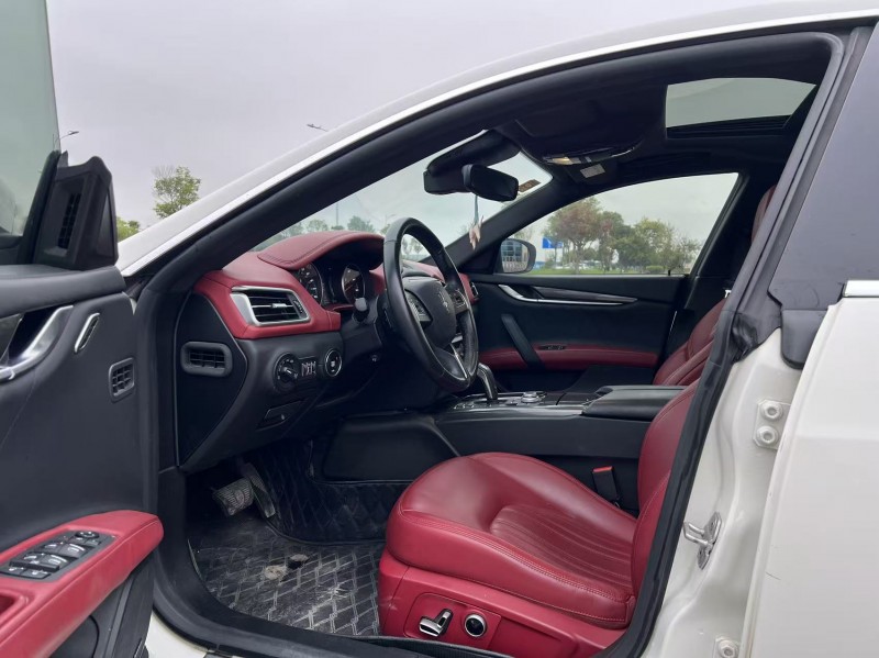 盐城22年玛莎拉蒂Ghibli4