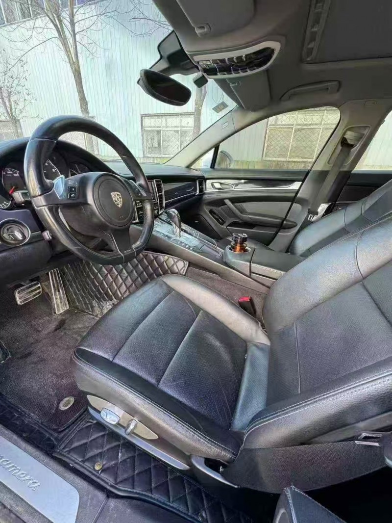 菏泽12年保时捷帕拉梅拉5