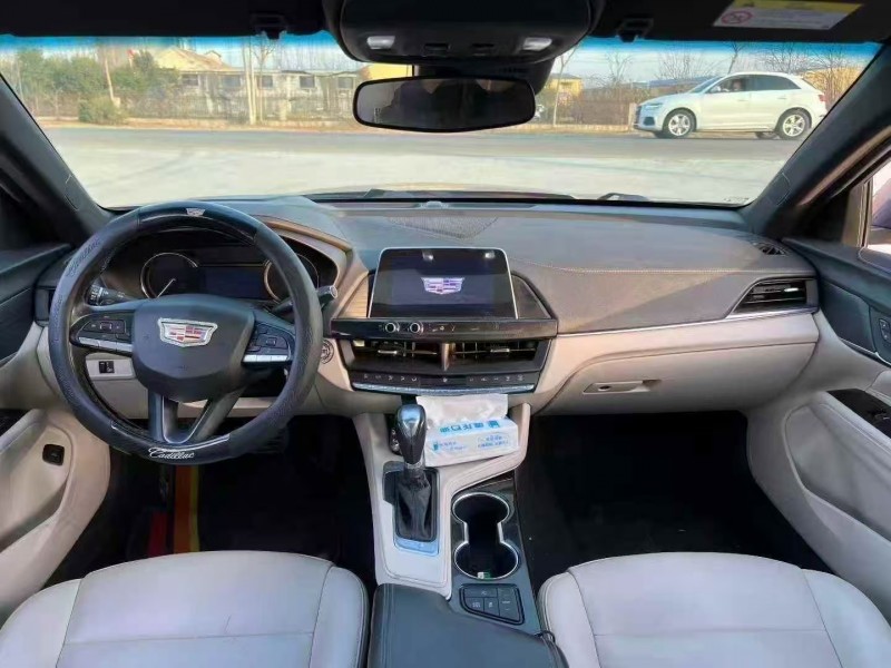 菏泽20年凯迪拉克CT44