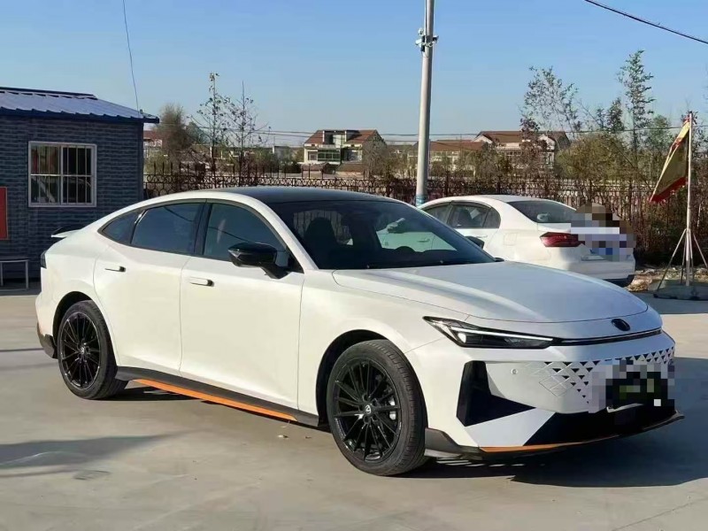 菏泽25年长安汽车UNI3