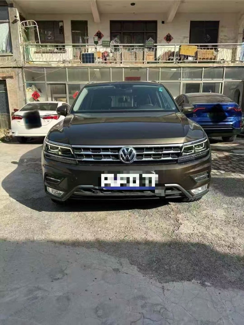 菏泽17年大众途观1