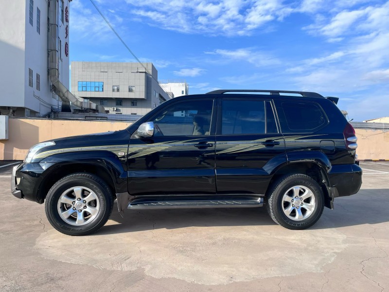 玉溪09年丰田普拉多3