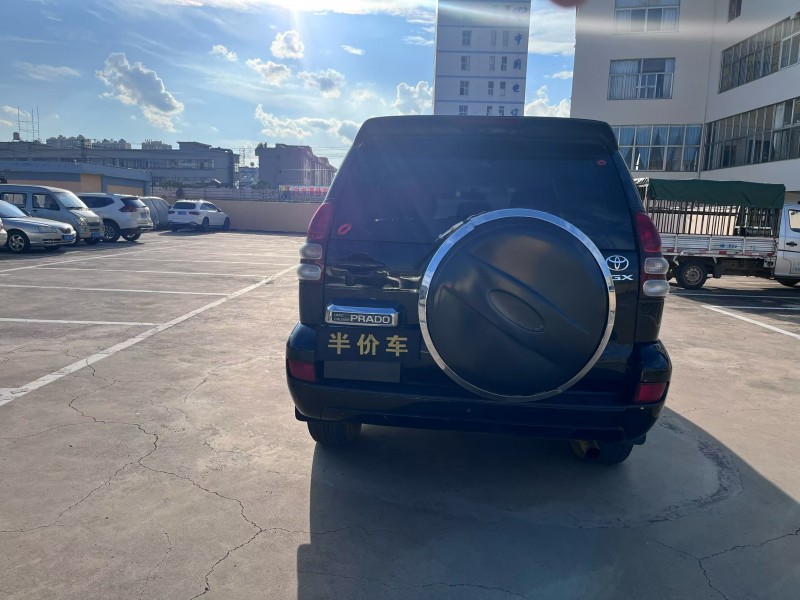 玉溪09年丰田普拉多9
