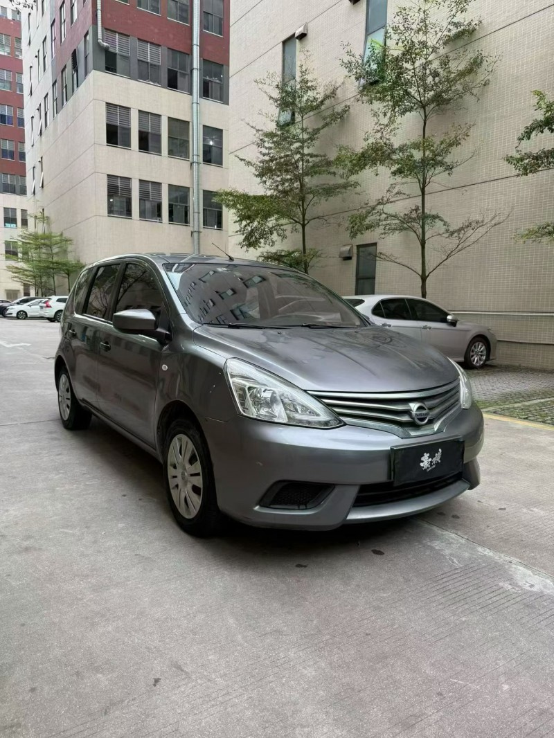 佛山17年日产骊威3