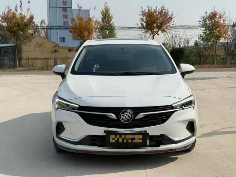 菏泽22年别克威朗1