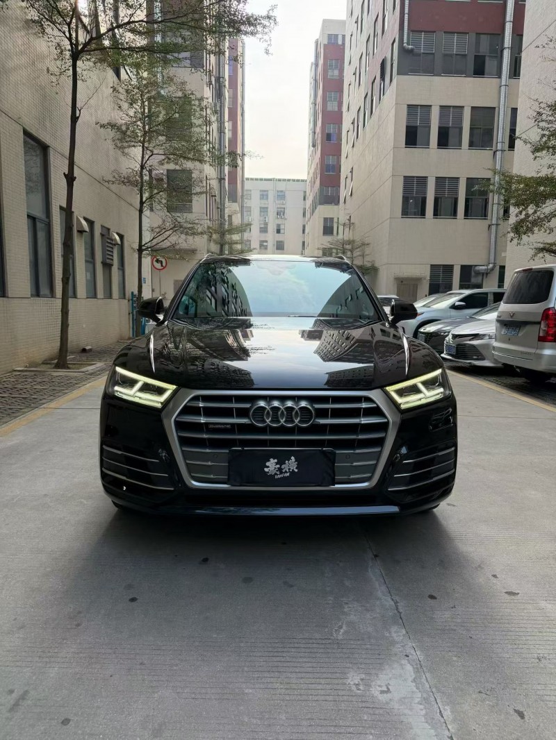 佛山19年英菲尼迪Q50L1