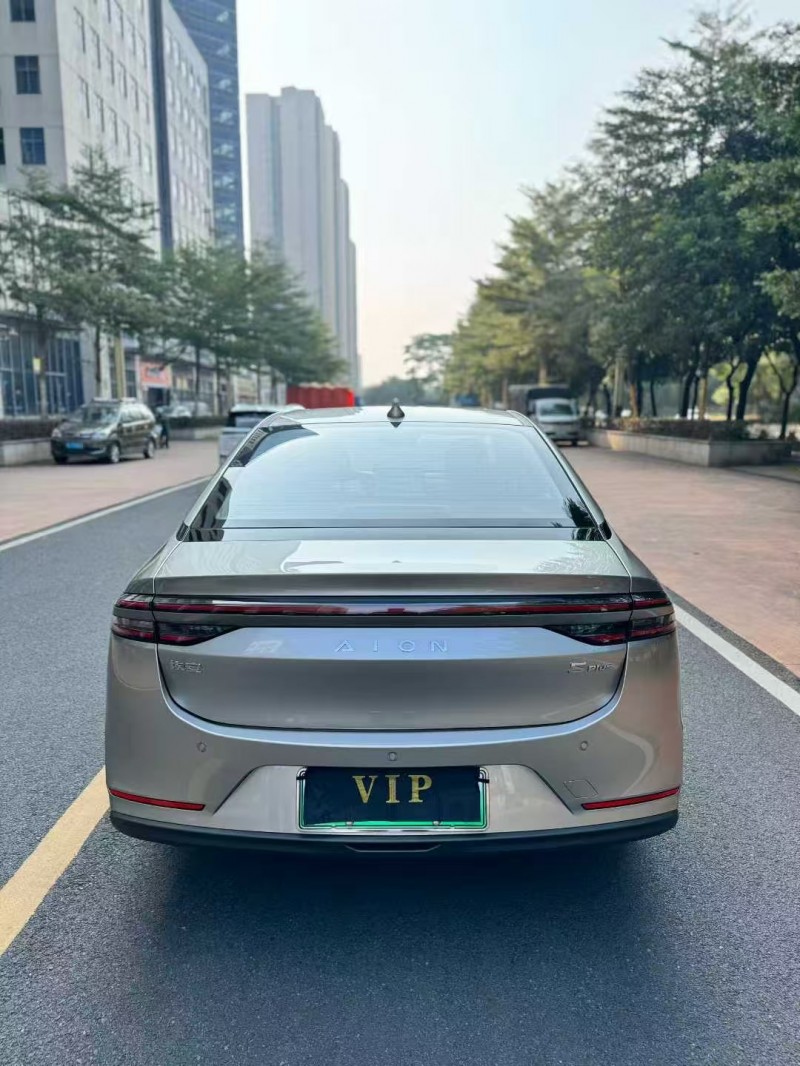 广州25年传祺埃安S9